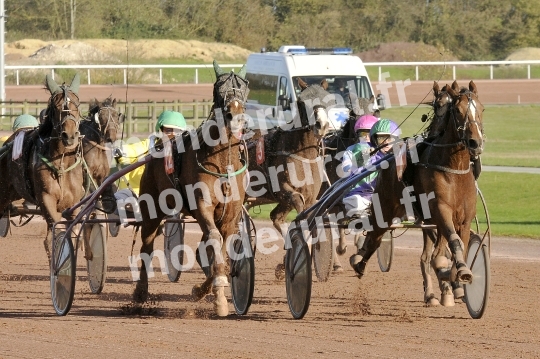 Courses a Mauquenchy du mercredi 18 novembre 2015