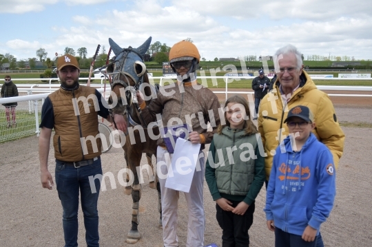 COURSES DE VIRE -  21 AVRIL 2024