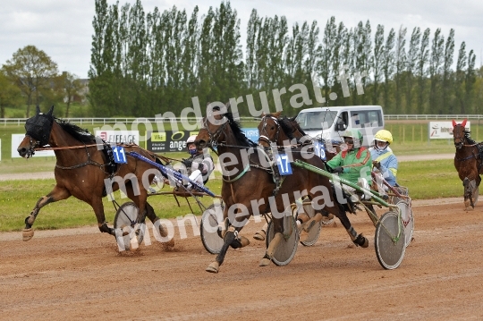 COURSES DE VIRE -  21 AVRIL 2024