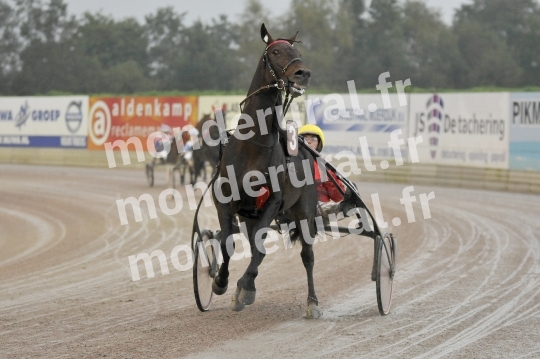 Grand Prix de l_qt_UET 2015